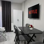 Отель D'east 3*